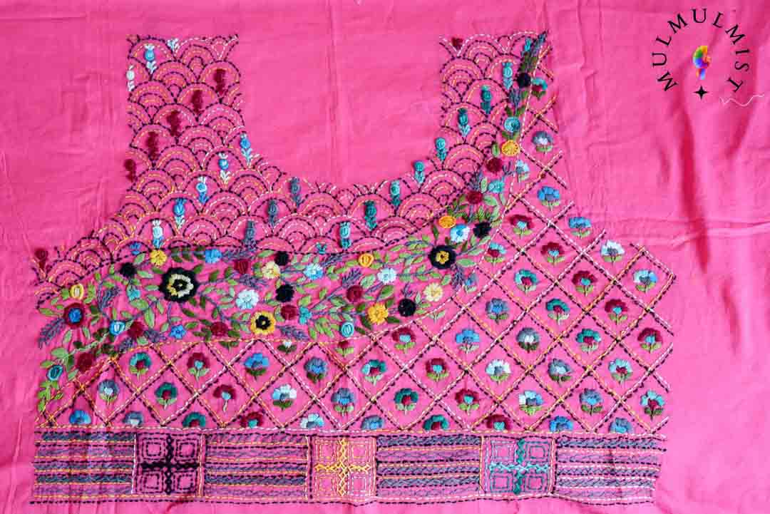 MRUNMAYI (BLOUSE PIECE)