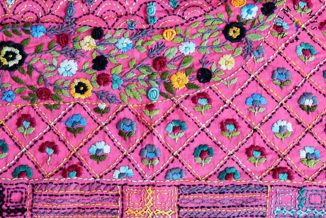 MRUNMAYI (BLOUSE PIECE)
