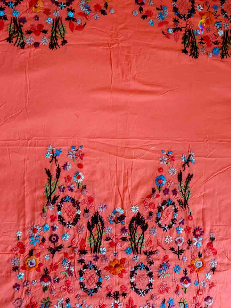 URVI (BLOUSE PIECE)